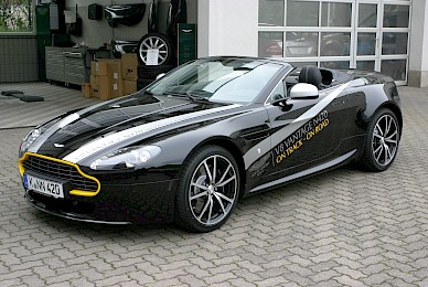 Beschriftung Aston Martin V8 Vantage N420