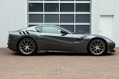 Steinschlagschutz Ferrari F12 Tdf