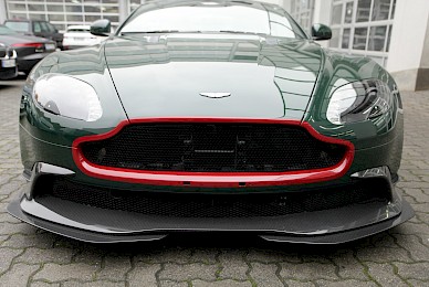 Teilbeklebung Aston Martin V8 Vantage Gt8 Grillrahmen