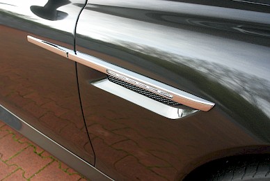 Vollverklebung Aston Martin Virage Volante Von Silber Metallic Inschwarz Metallic