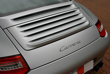 Vollverklebung Porsche 911 Carrera Coupe Von Schwarz In Silber Metallic Matt