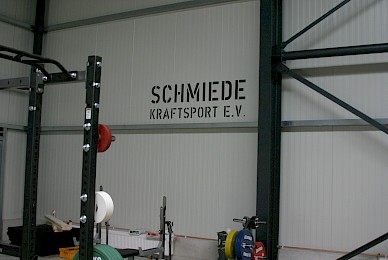 Werbetechnik Fassadenbeschriftung Fitnessstudio