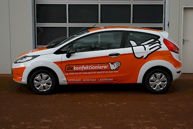 Fahrzeugbeschriftung Ford Fiesta Teilbeklebung Orangedie Konfektionierer