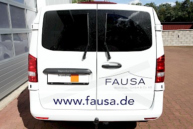 Fahrzeugbeschriftung Mercedes Vito Fausa Wohnbau