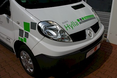 Fahrzeugbeschriftung Renault Trafic Fliesen Hylla
