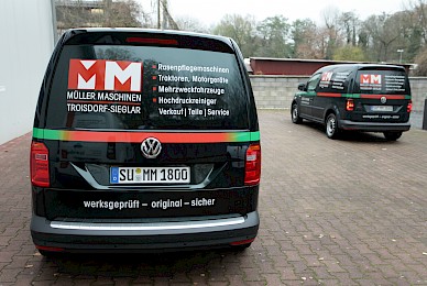 Vollverklebung Vw Caddy In Sonderfarbe British Racing Green Metallic Und Beschriftung
