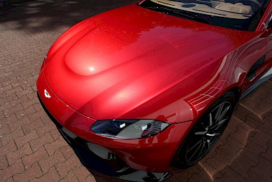 Aston Martin New Vantage Steinschlagschutzbeklebung