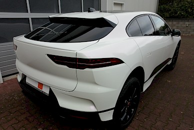 Jaguar I Pace Vollverklebung Von Schwarz In White Pearlescent Magenta