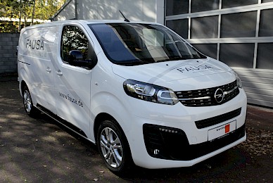Fahrzeugbeschriftung Opel Vivaro Fausa Wohnbau