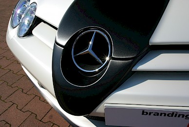 Vollverklebung Mercedes Slr Mclaren In Satin Pearl White