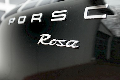 Porsche Macan Anfertigung Schriftzug Rosa In Porsche Schreibschrift