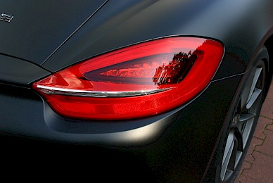 Porsche Cayman S Vollverklebung Von Gelb Auf Mattschwarz