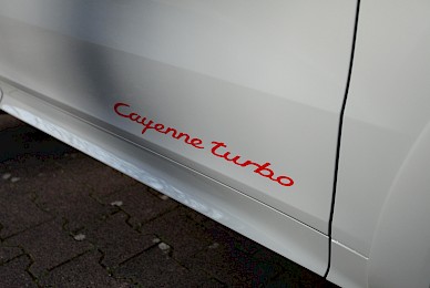 Dekorbeklebung Porsche Cayenne Coupe Turbo Motosport Dekor