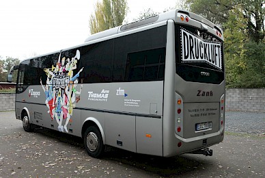 Beschriftung Druckluft Tourbus 2023